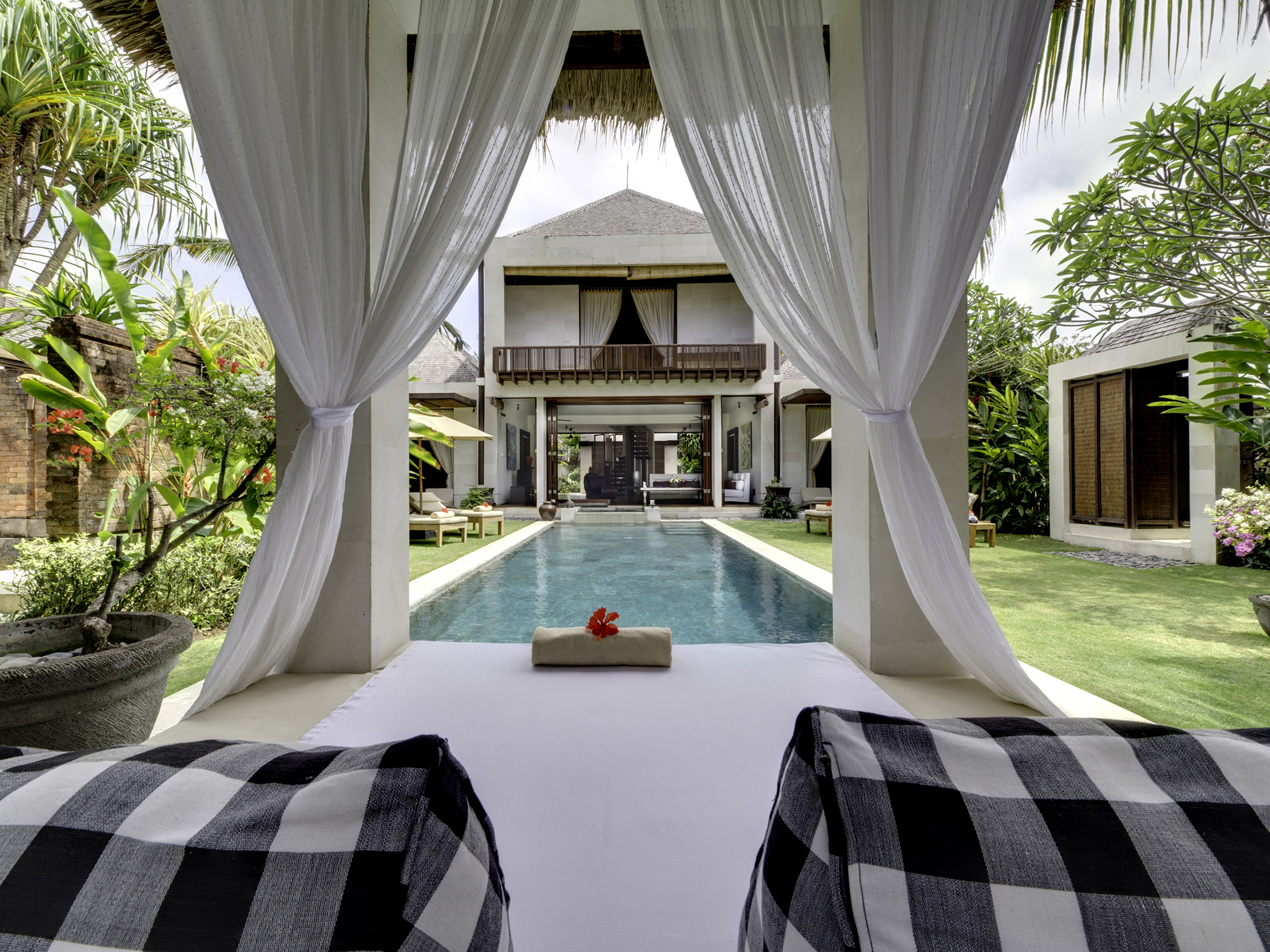 Majapahit Beach - Villa Raj